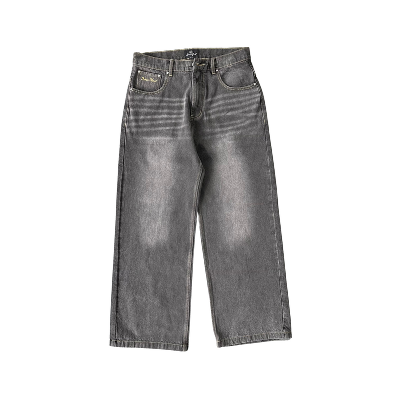 Calça Broken Planet Wide Leg Denim Jeans Washed Grey em fundo branco