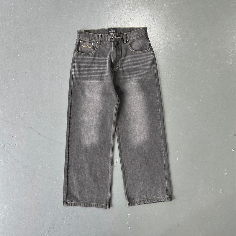 Calça Broken Planet Wide Leg Denim Jeans Washed Grey em fundo real