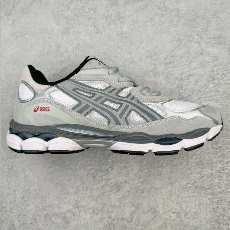 Tênis Asics Gel NYC White & Steel Grey  par direito em fundo real