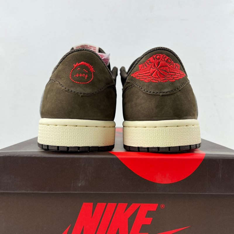 Nike Air Jordan 1 Low x Travis Scott Dark Mocha
