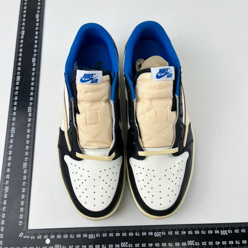 Nike Air Jordan 1 Low x Travis Scott x Fragment